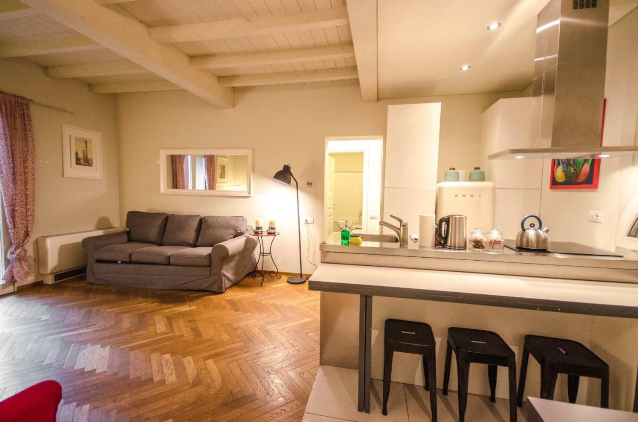 Azeglio Apartment, A Due Passi Da Piazza Maggiore Bolonia Exterior foto